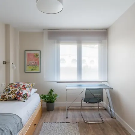 Beltran By People Apartment