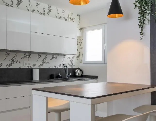 Beltran By People Apartment *