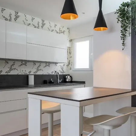 Beltran By People アパート *