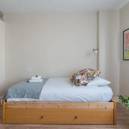 Apartment Beltran By People